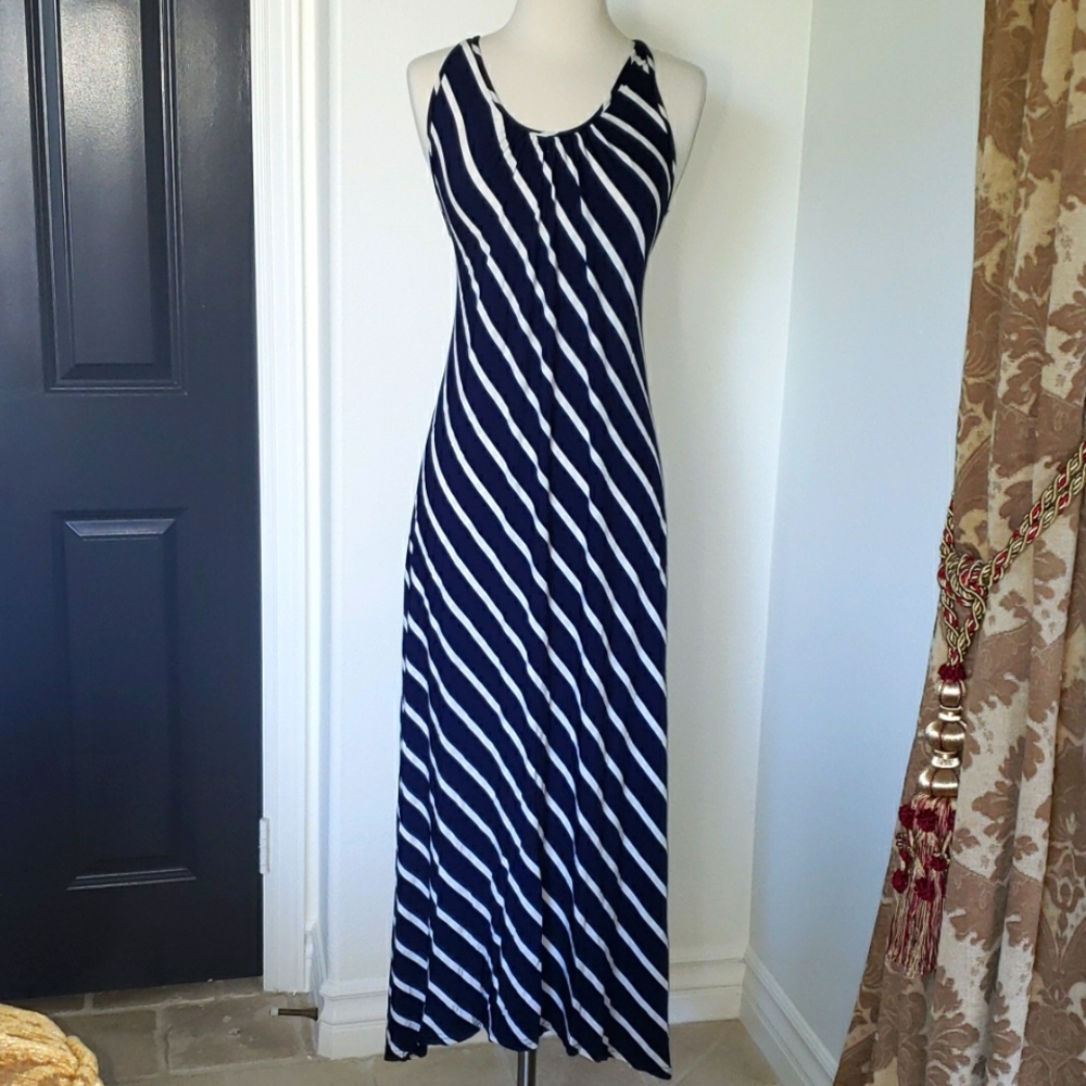 Olivaceous long dress